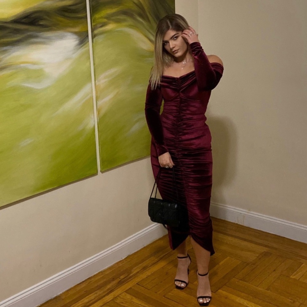 Miss Circle Evening velvet Dress